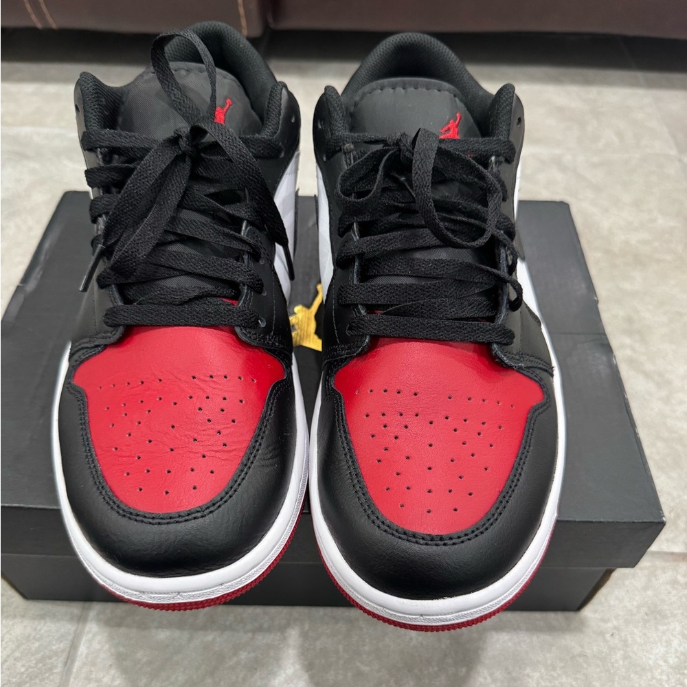 Size 10.5 - Air Jordan 1 Low Bred Toe 2.0 - Picture 2 of 8